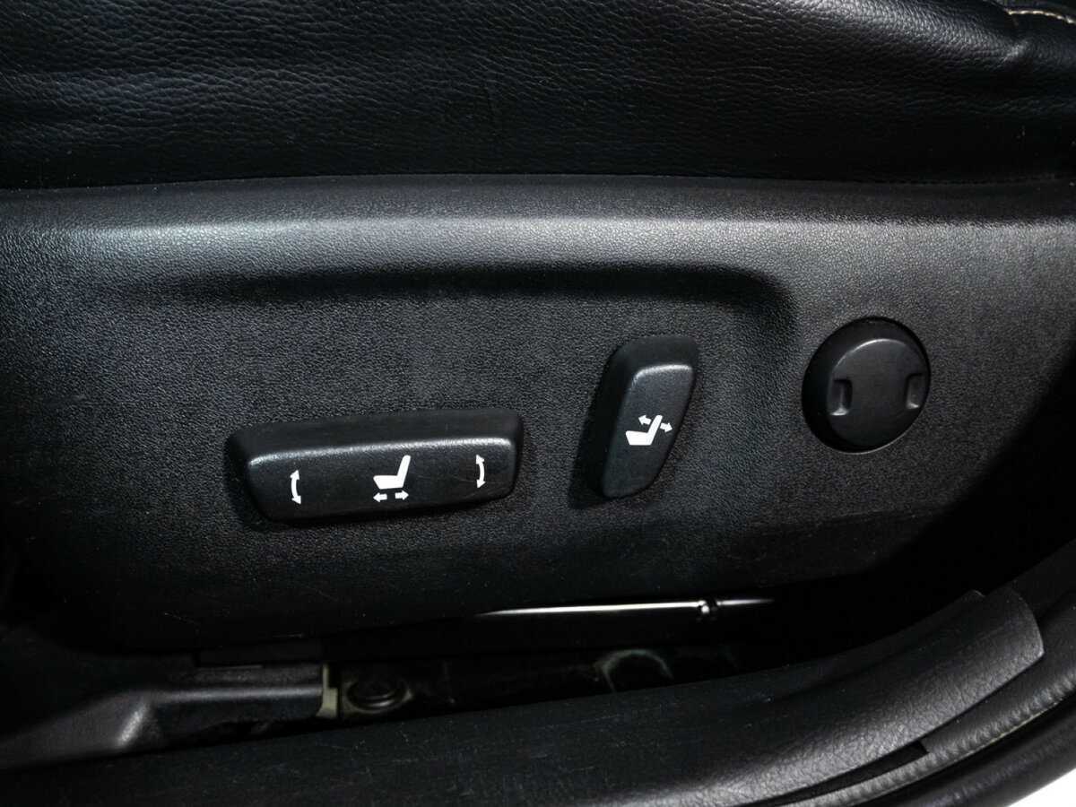 Toyota Camry с пробегом — 2016 год. Фото: #14