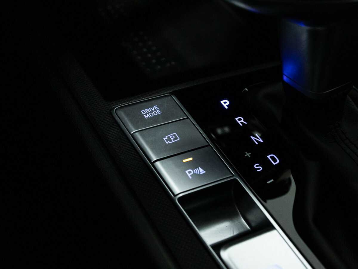 Hyundai Elantra с пробегом — 2021 год. Фото: #18