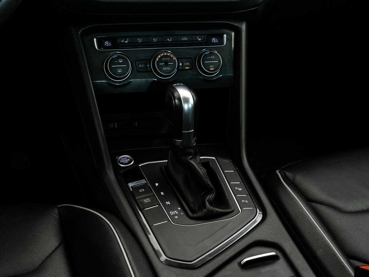 Volkswagen Tiguan с пробегом — 2017 год. Фото: #11