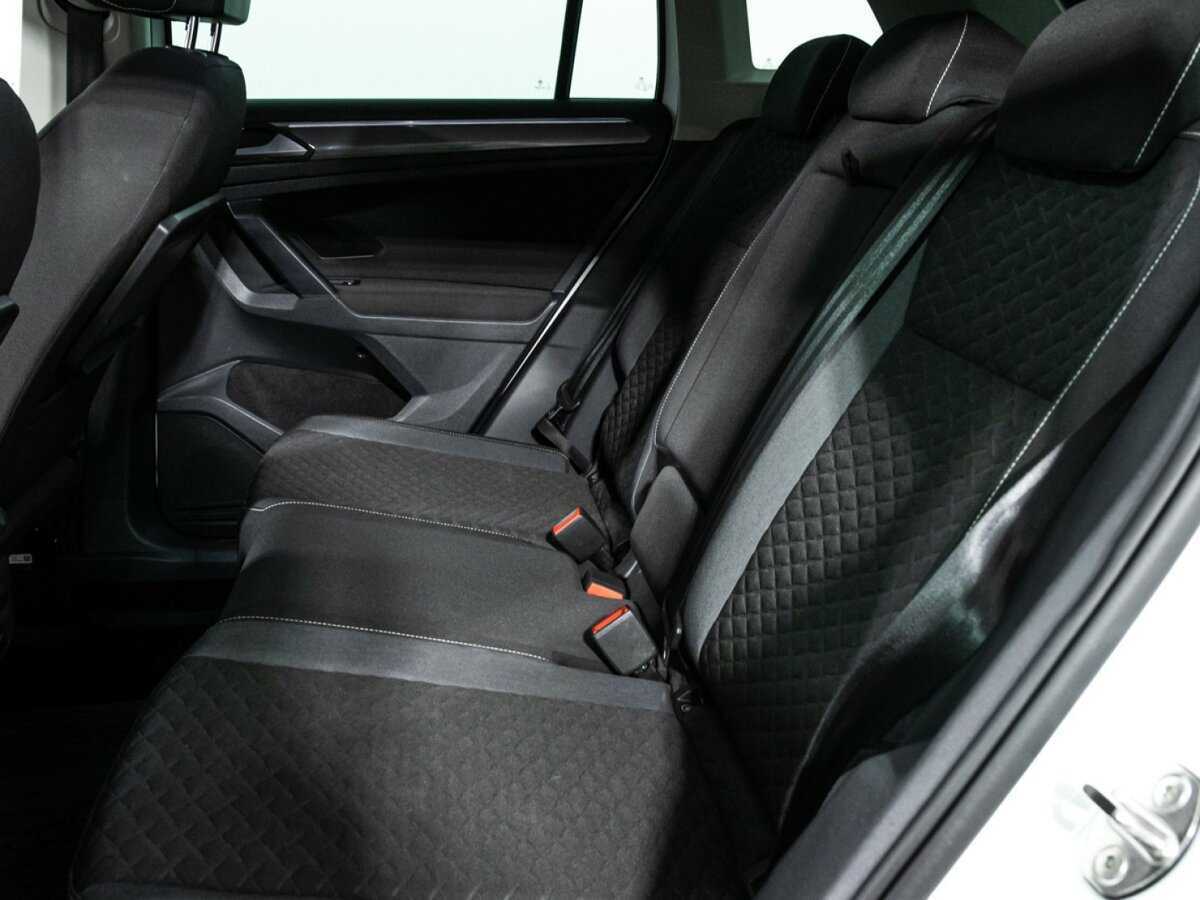 Volkswagen Tiguan с пробегом — 2018 год. Фото: #9