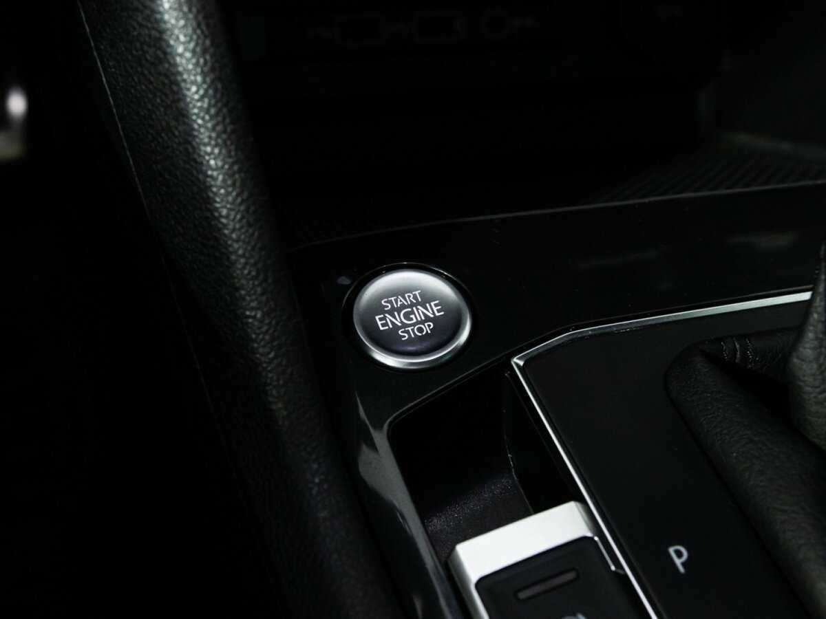 Volkswagen Tiguan с пробегом — 2018 год. Фото: #21