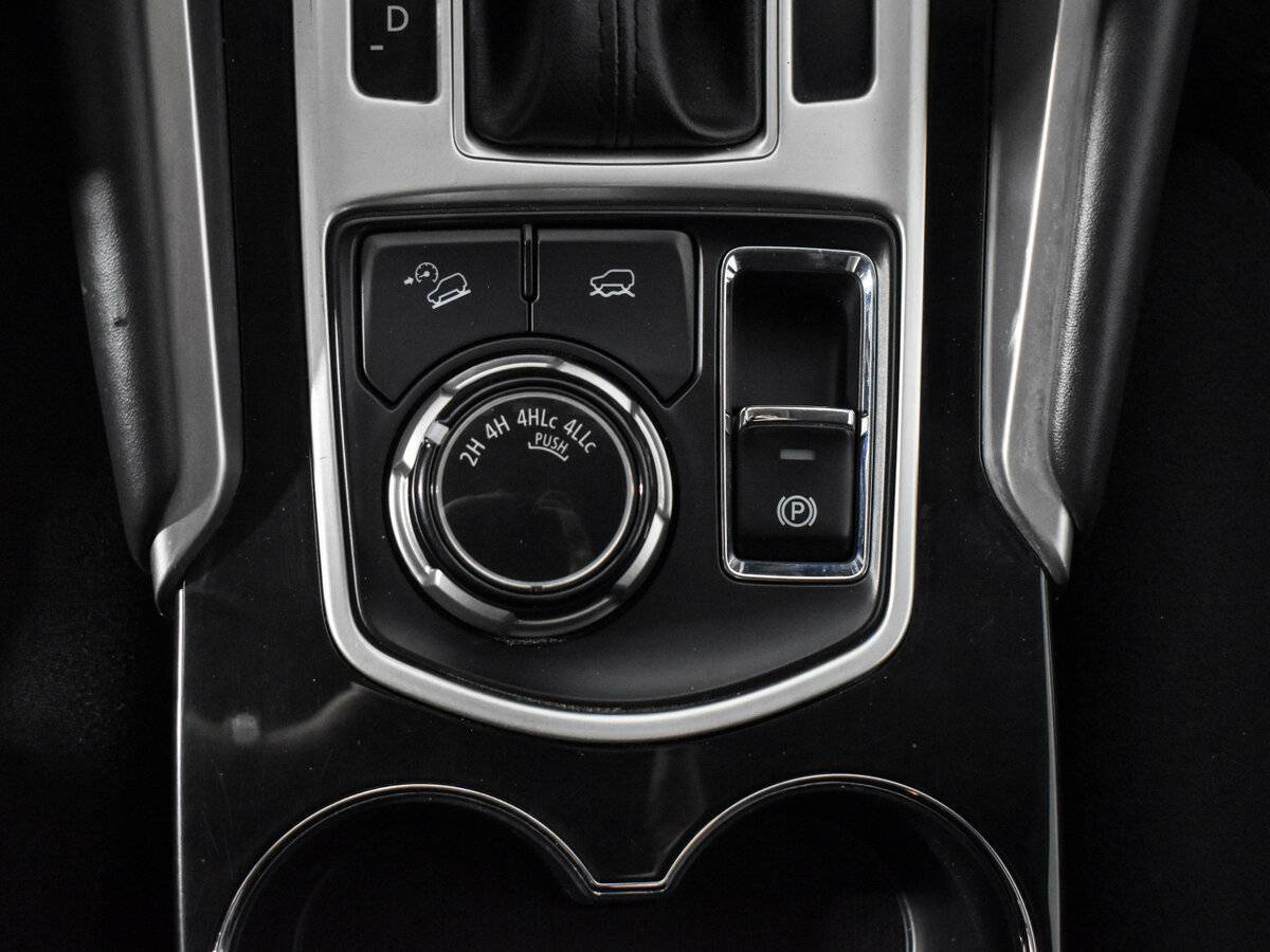 Mitsubishi Pajero Sport с пробегом — 2018 год. Фото: #8