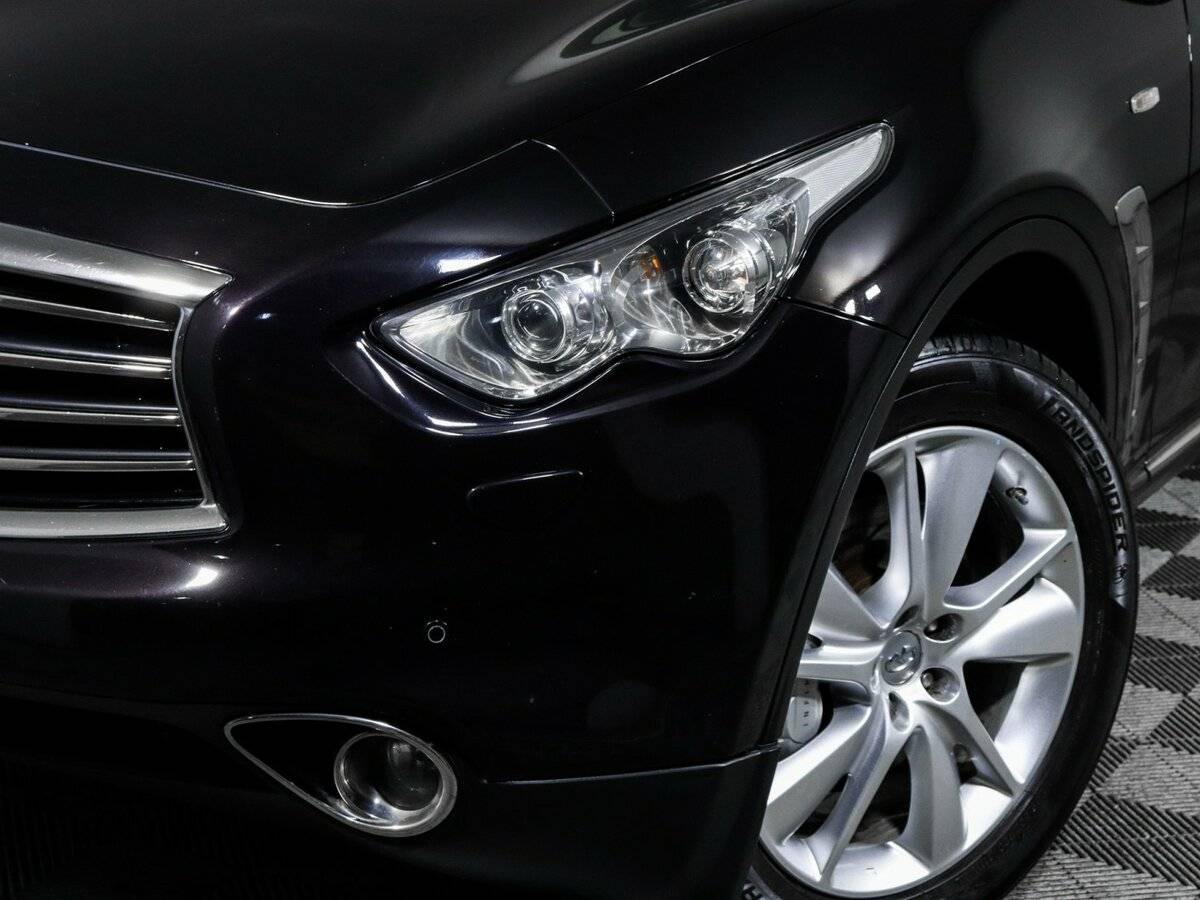 Infiniti FX с пробегом — 2013 год. Фото: #10