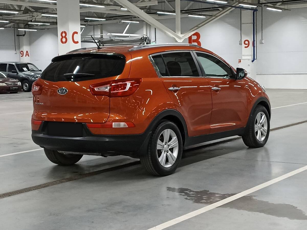 Kia Sportage с пробегом — 2012 год. Фото: #4
