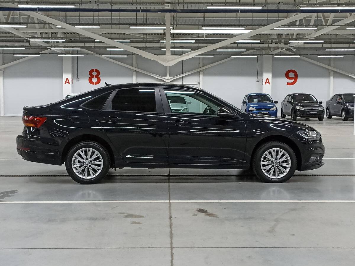 Volkswagen Jetta с пробегом — 2020 год. Фото: #3