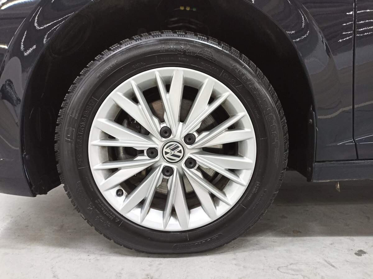 Volkswagen Jetta с пробегом — 2020 год. Фото: #17