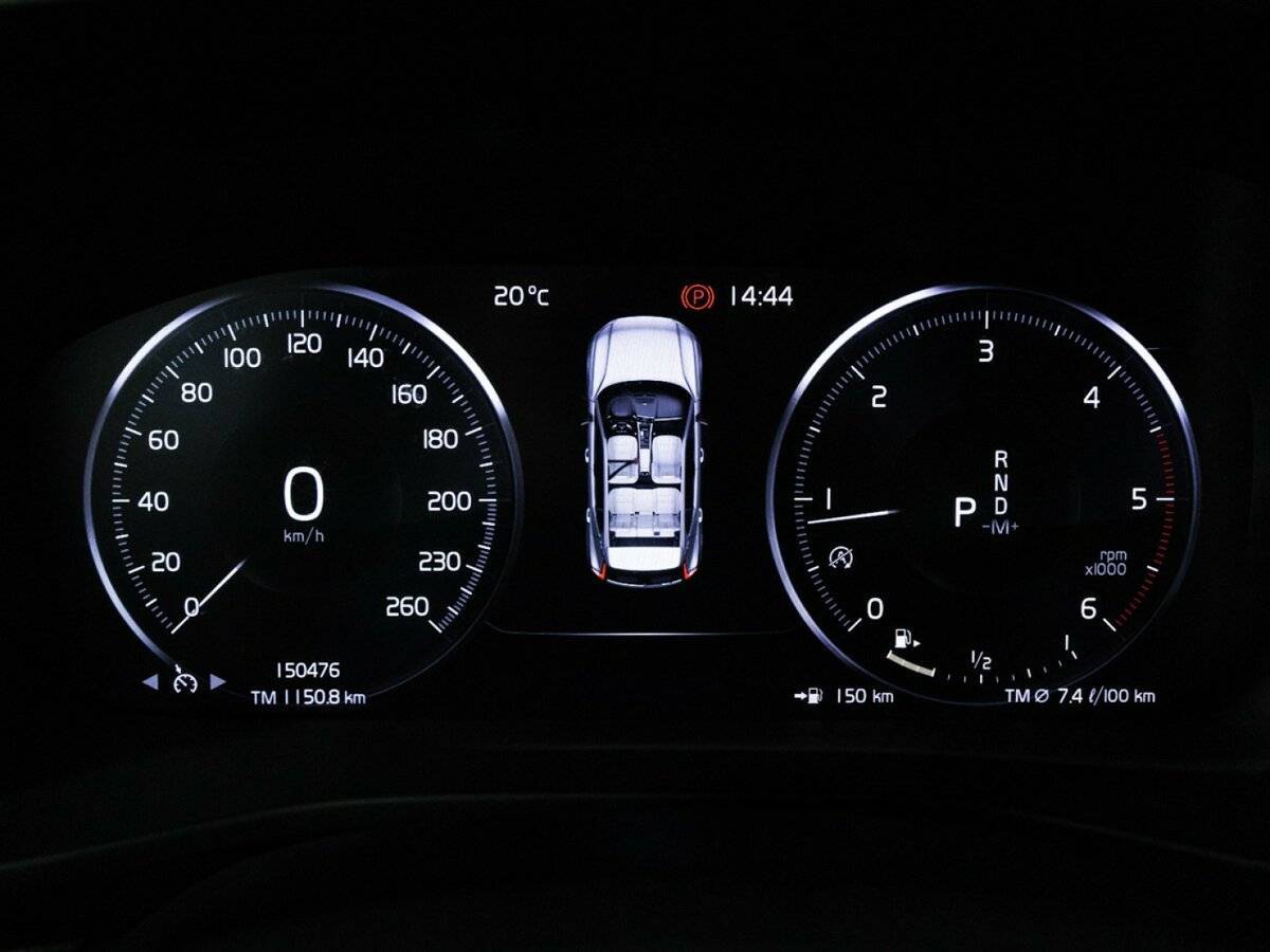 Volvo XC40 с пробегом — 2018 год. Фото: #11