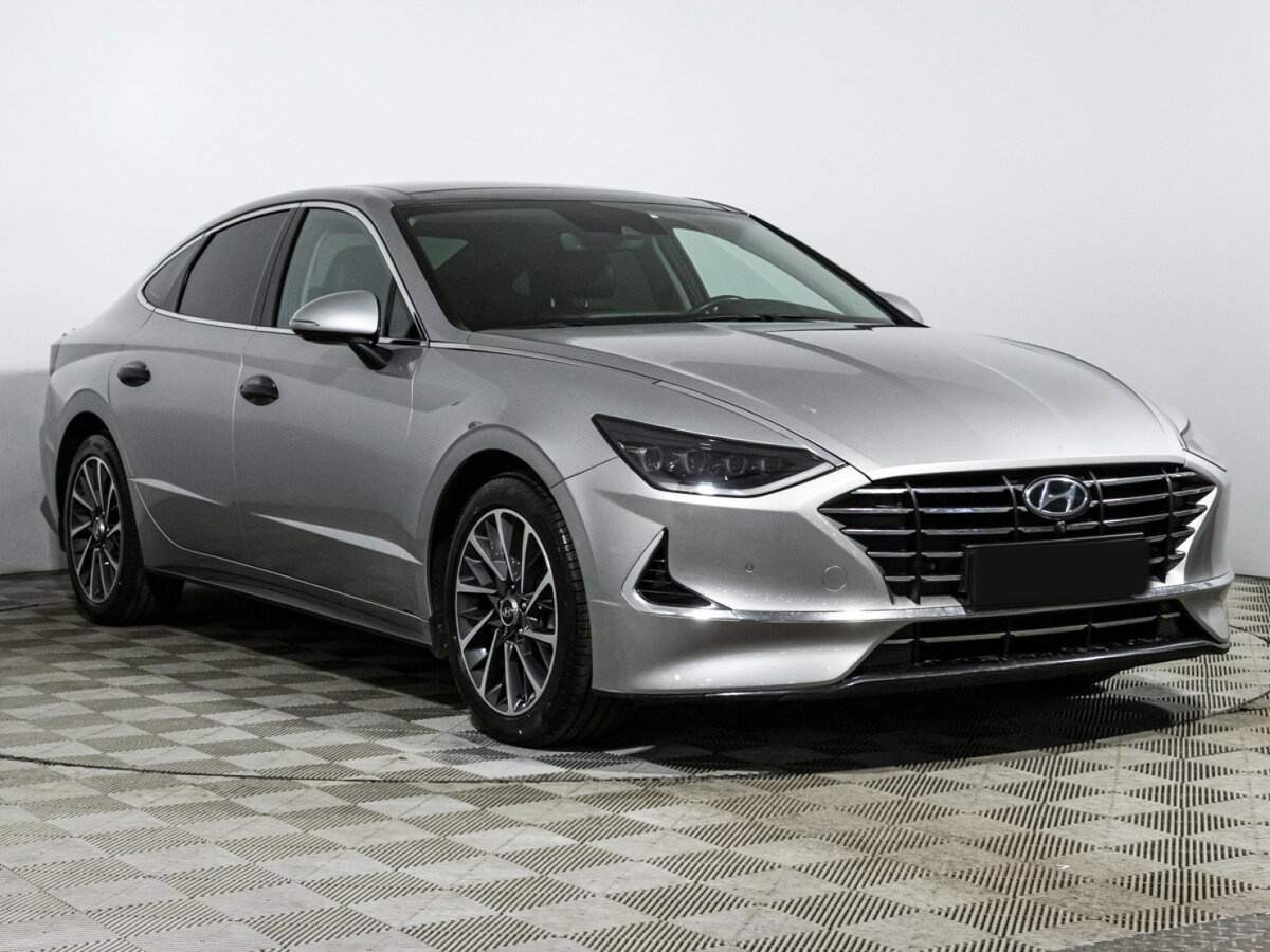Hyundai Sonata с пробегом — 2020 год. Фото: #2