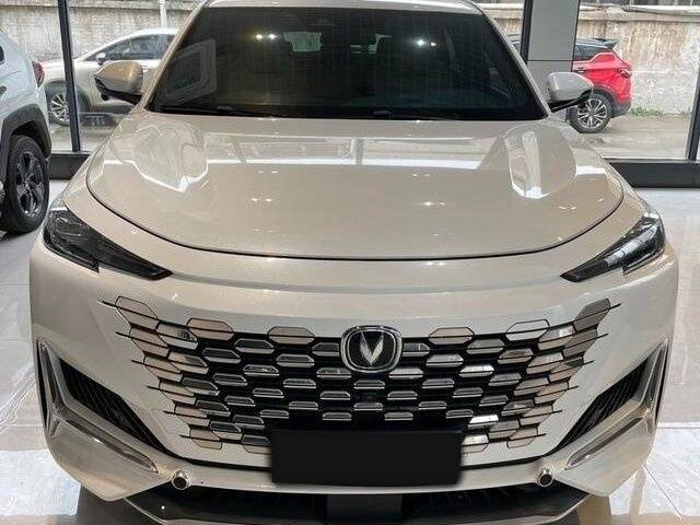 Changan UNI-K с пробегом — 2021 год. Фото: #1