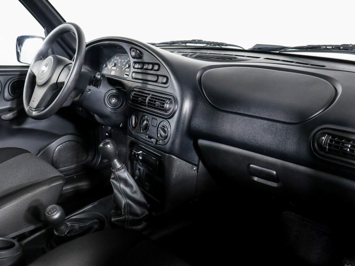Chevrolet Niva с пробегом — 2019 год. Фото: #5