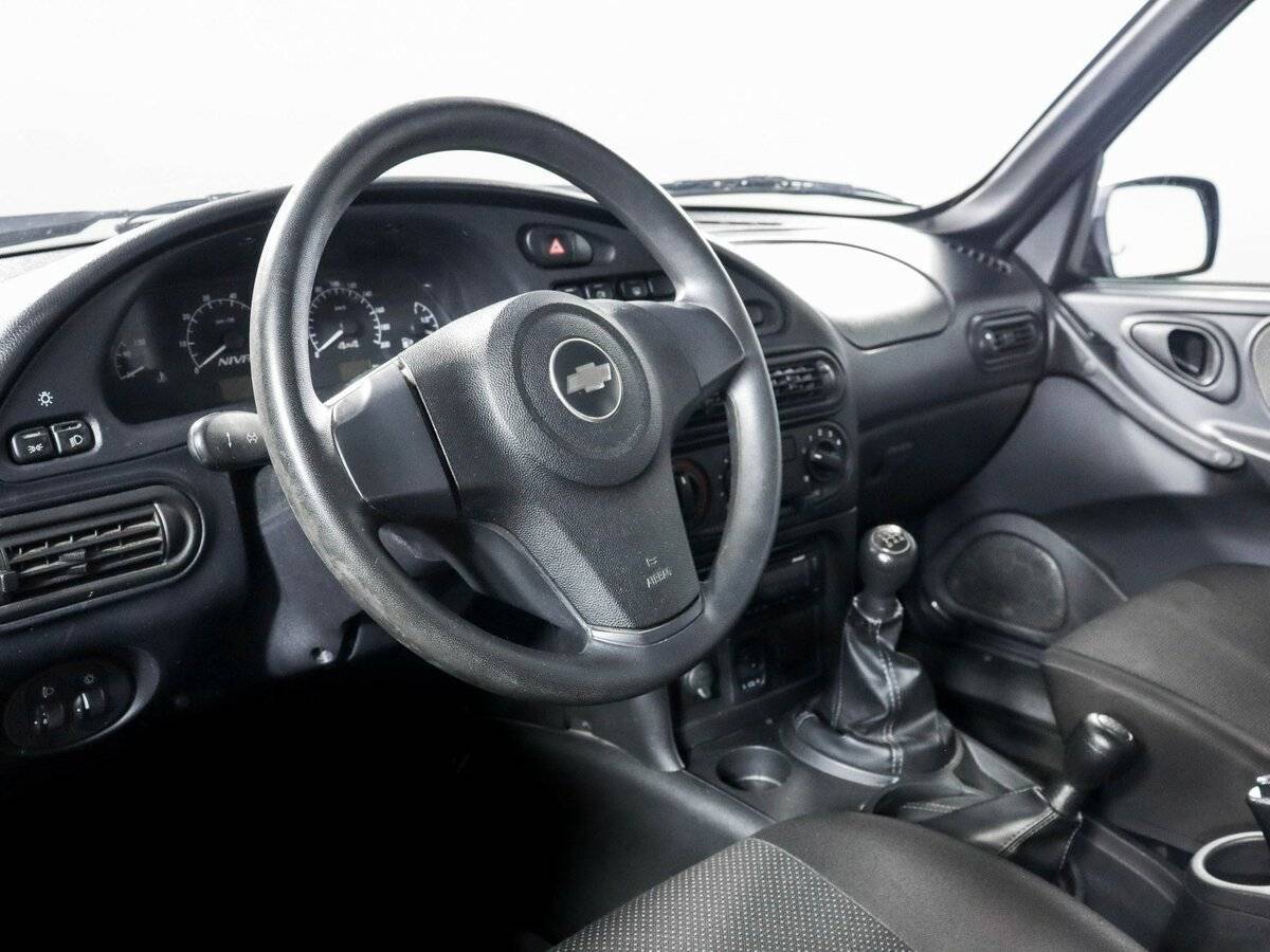 Chevrolet Niva с пробегом — 2019 год. Фото: #10