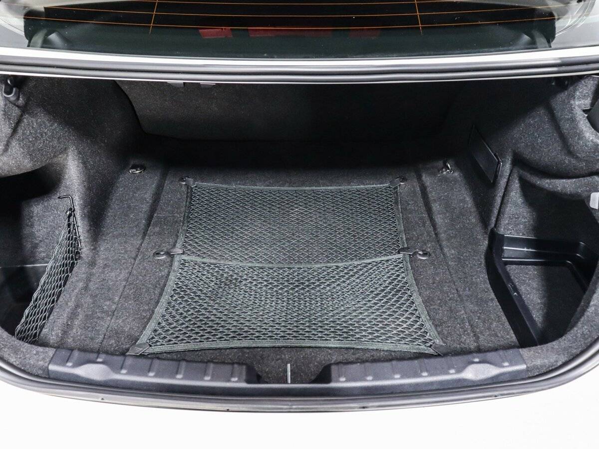 BMW 3 серии с пробегом — 2013 год. Фото: #18