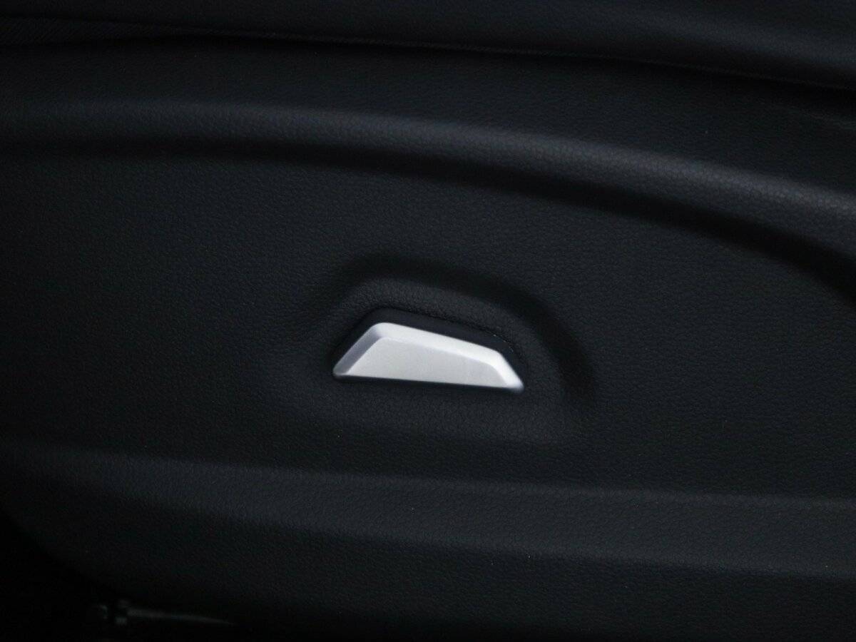 Москвич 3 с пробегом — 2023 год. Фото: #12