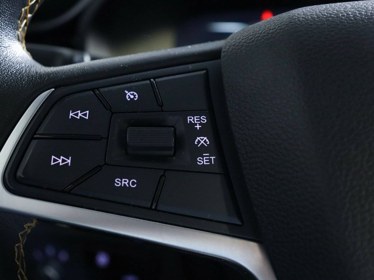 Москвич 3 с пробегом — 2023 год. Фото: #15