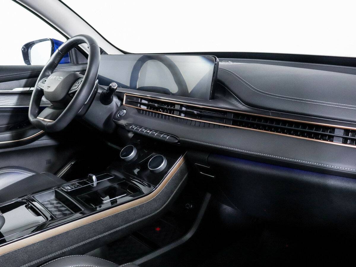 EXEED LX с пробегом — 2022 год. Фото: #4