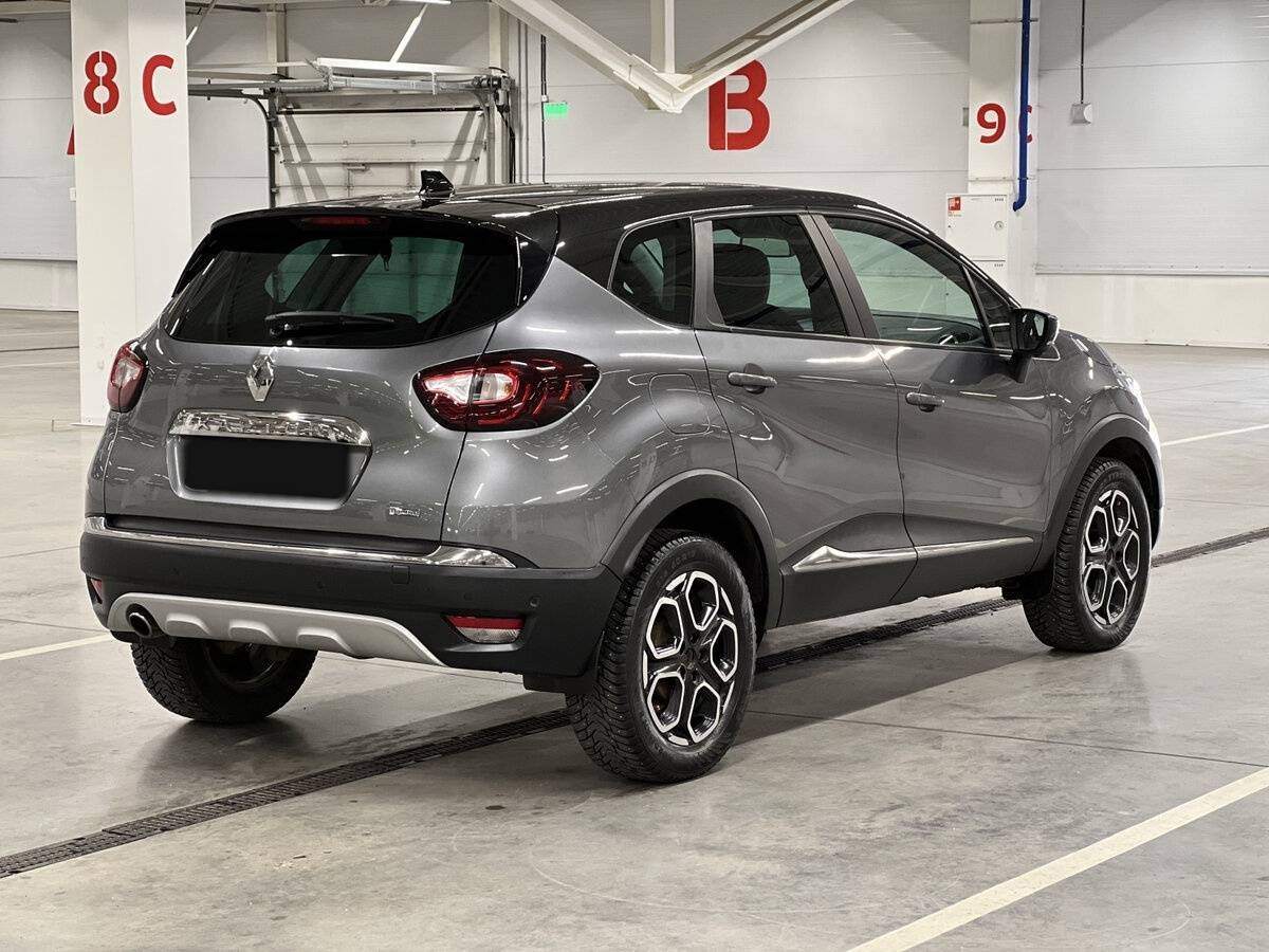 Renault Kaptur с пробегом — 2022 год. Фото: #4