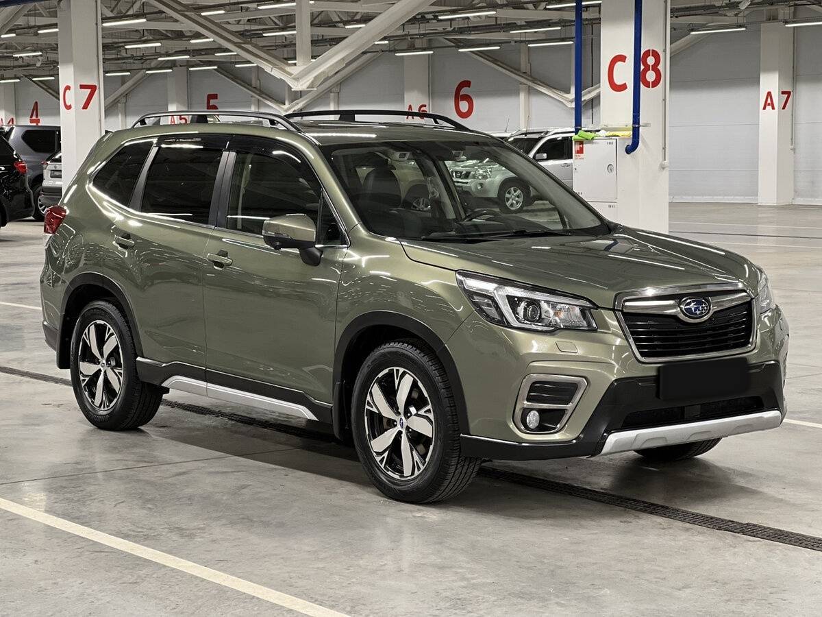 Subaru Forester с пробегом — 2018 год. Фото: #2