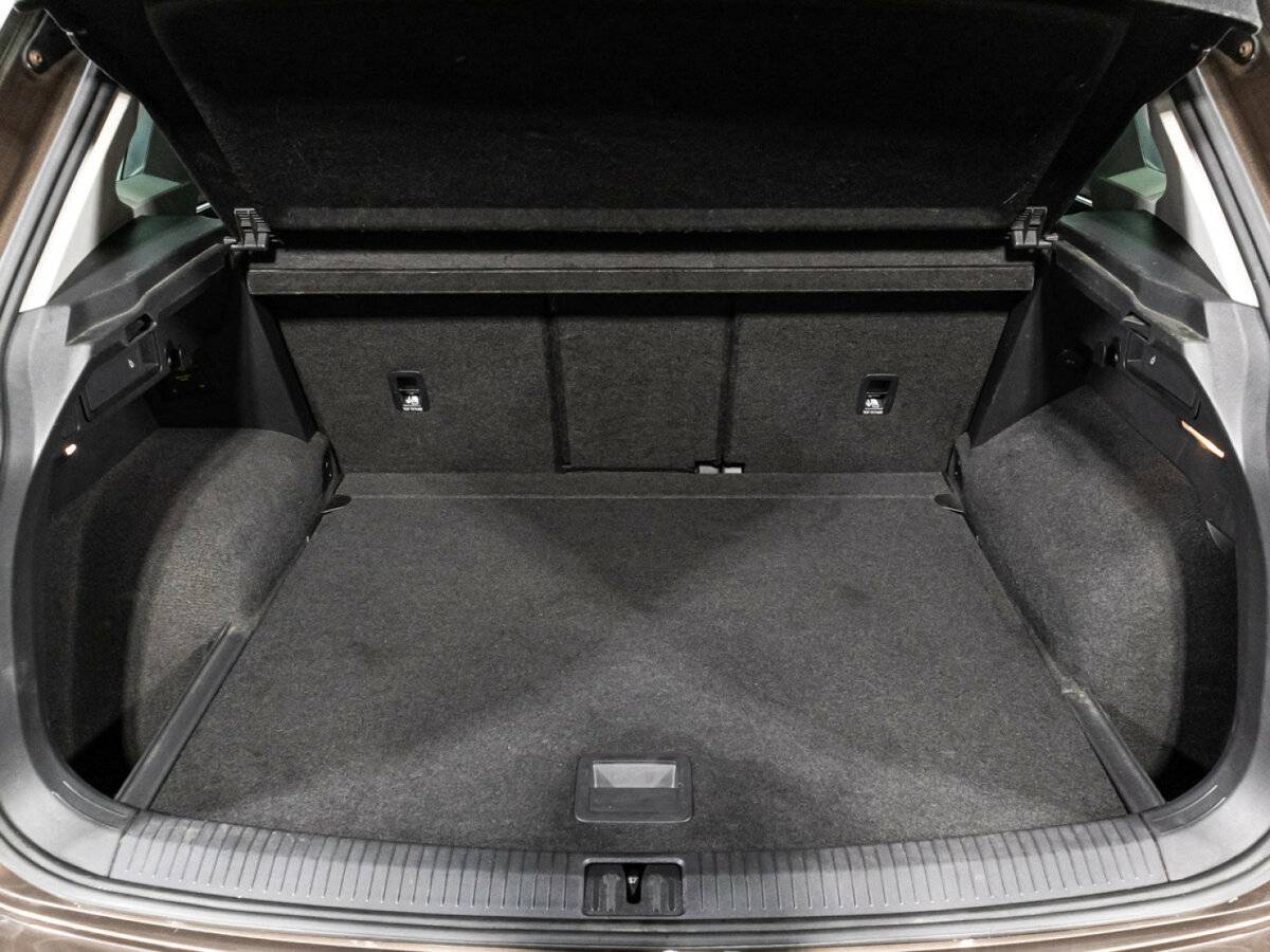 Volkswagen Tiguan с пробегом — 2017 год. Фото: #14