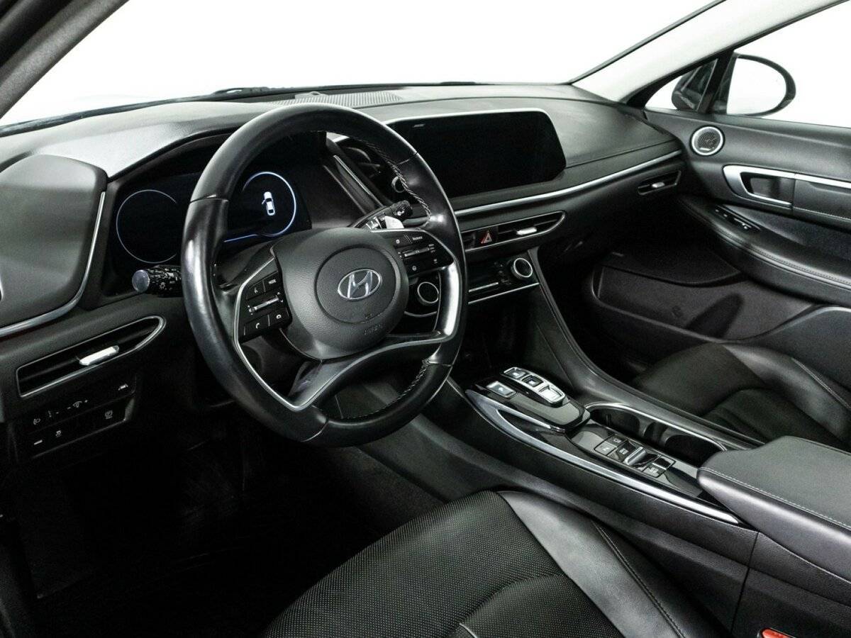 Hyundai Sonata с пробегом — 2019 год. Фото: #10