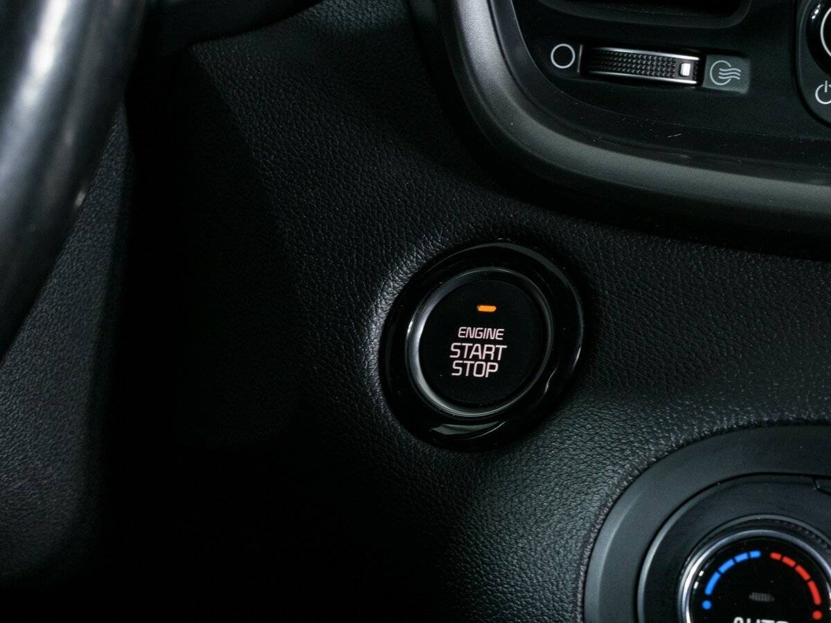 Kia Sorento с пробегом — 2017 год. Фото: #15