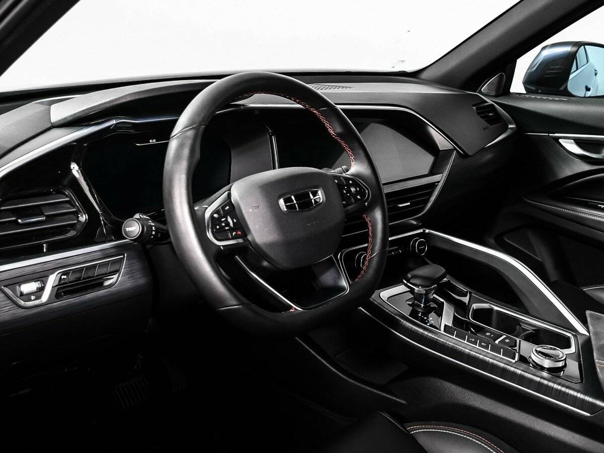 Geely Tugella с пробегом — 2022 год. Фото: #11