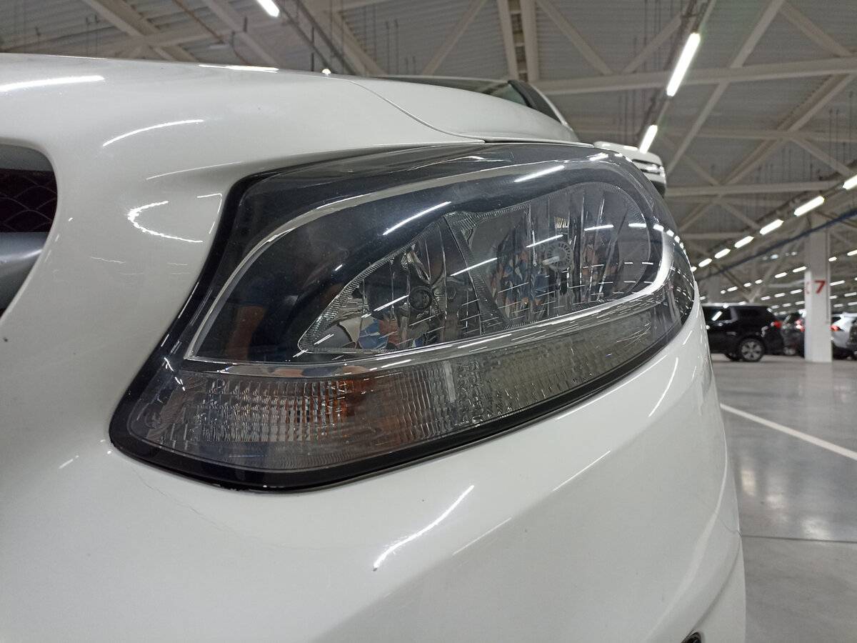 Mercedes-Benz B-Класс с пробегом — 2015 год. Фото: #16