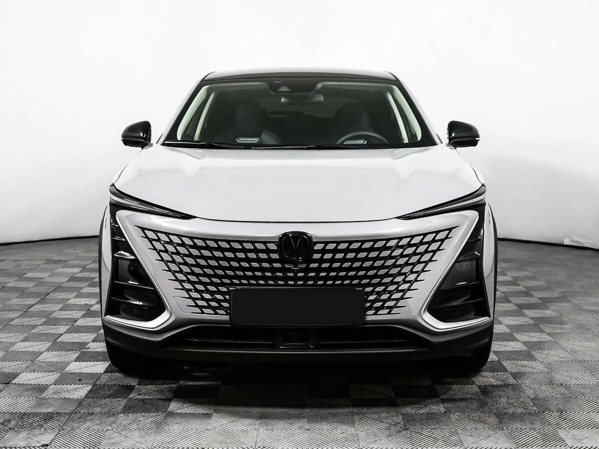 Changan UNI-T с пробегом — 2023 год. Фото: #1