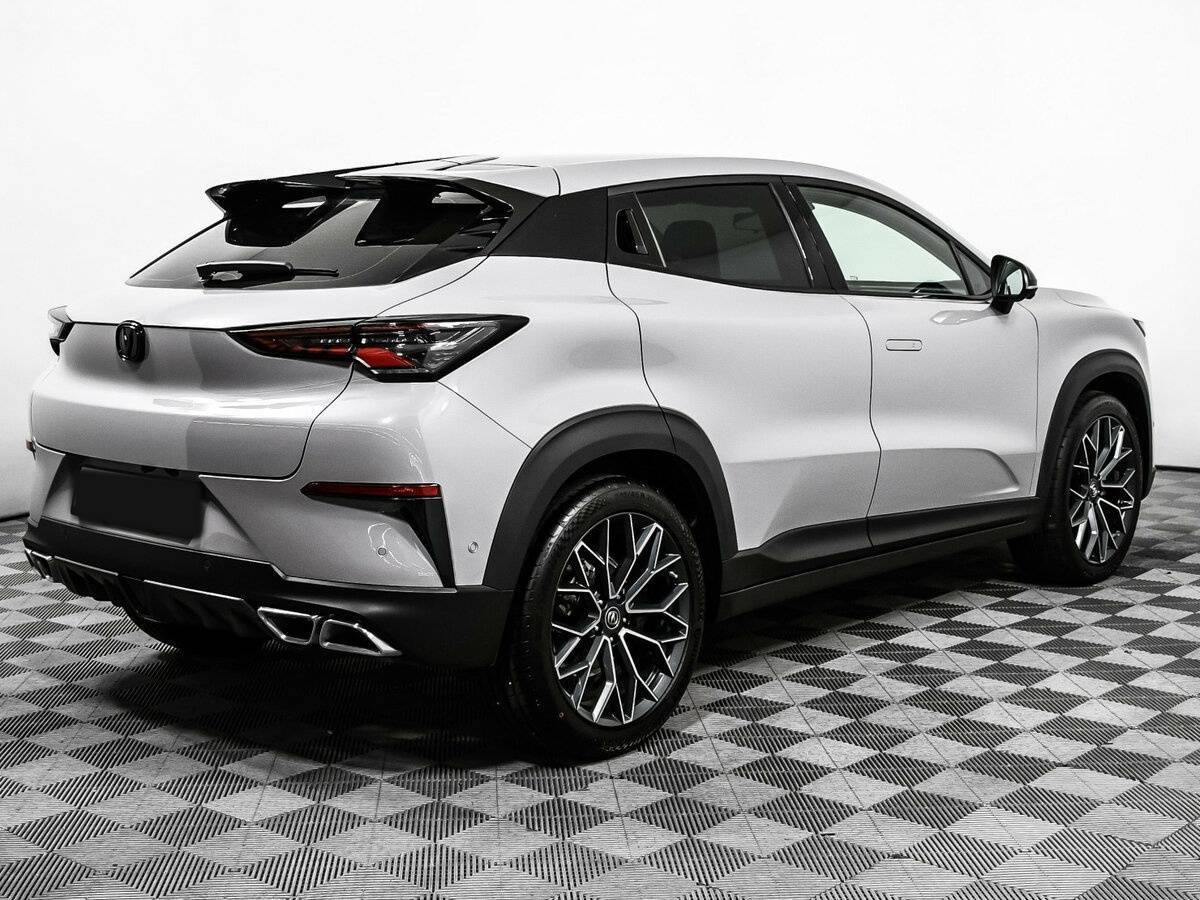 Changan UNI-T с пробегом — 2023 год. Фото: #4