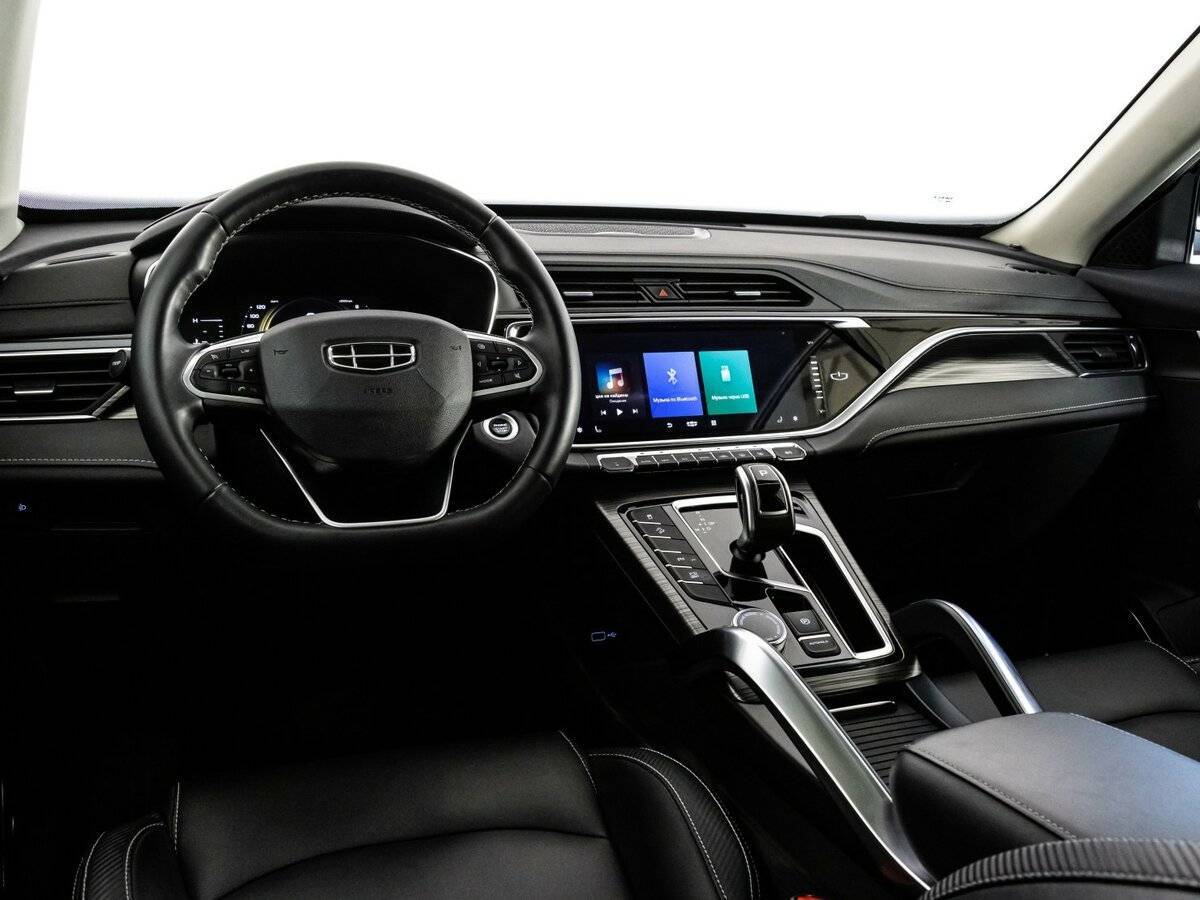 Geely Atlas Pro с пробегом — 2023 год. Фото: #8