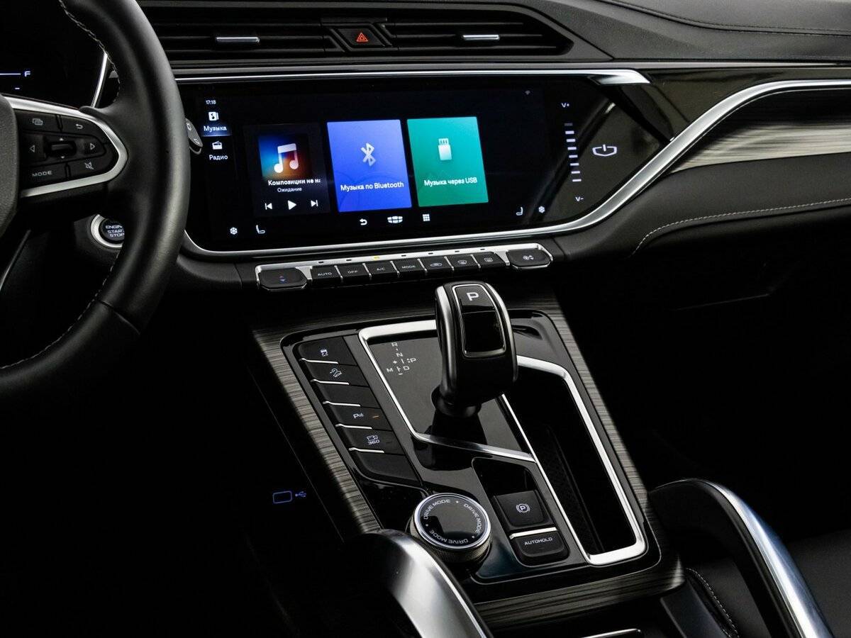 Geely Atlas Pro с пробегом — 2023 год. Фото: #12