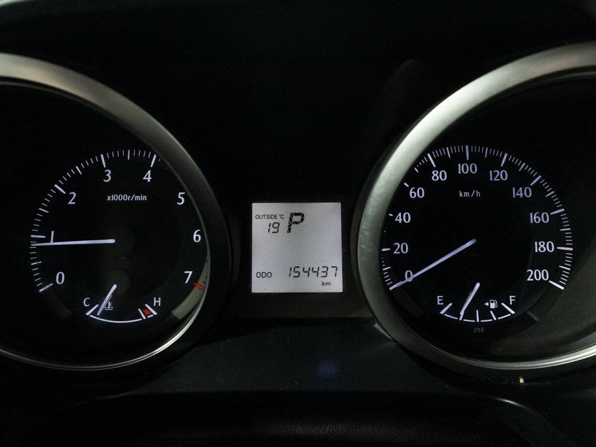 Toyota Land Cruiser Prado с пробегом — 2014 год. Фото: #10