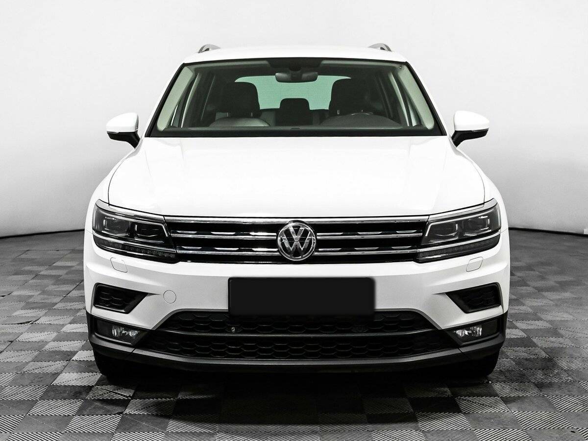 Volkswagen Tiguan с пробегом — 2018 год. Фото: #1