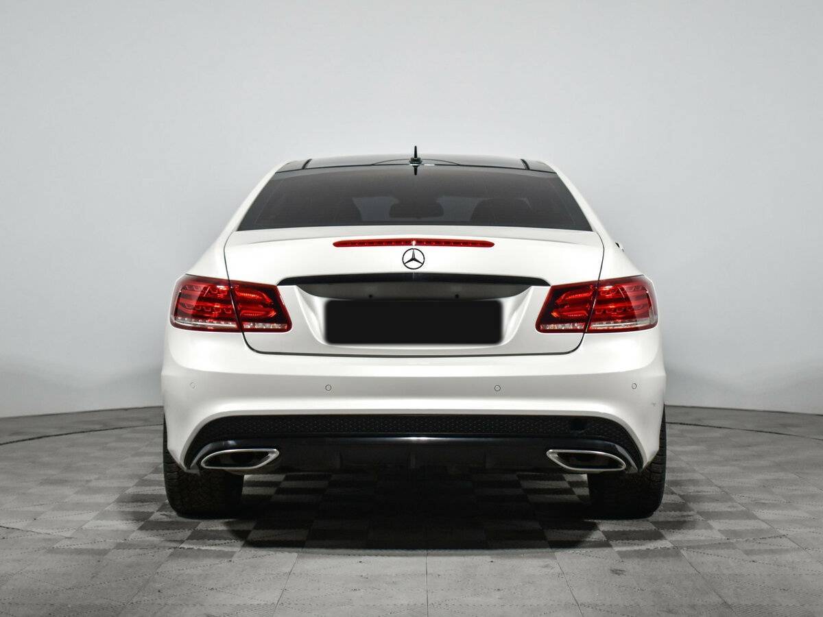 Mercedes-Benz E-Класс с пробегом — 2015 год. Фото: #5