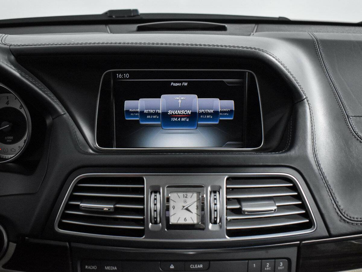 Mercedes-Benz E-Класс с пробегом — 2015 год. Фото: #19