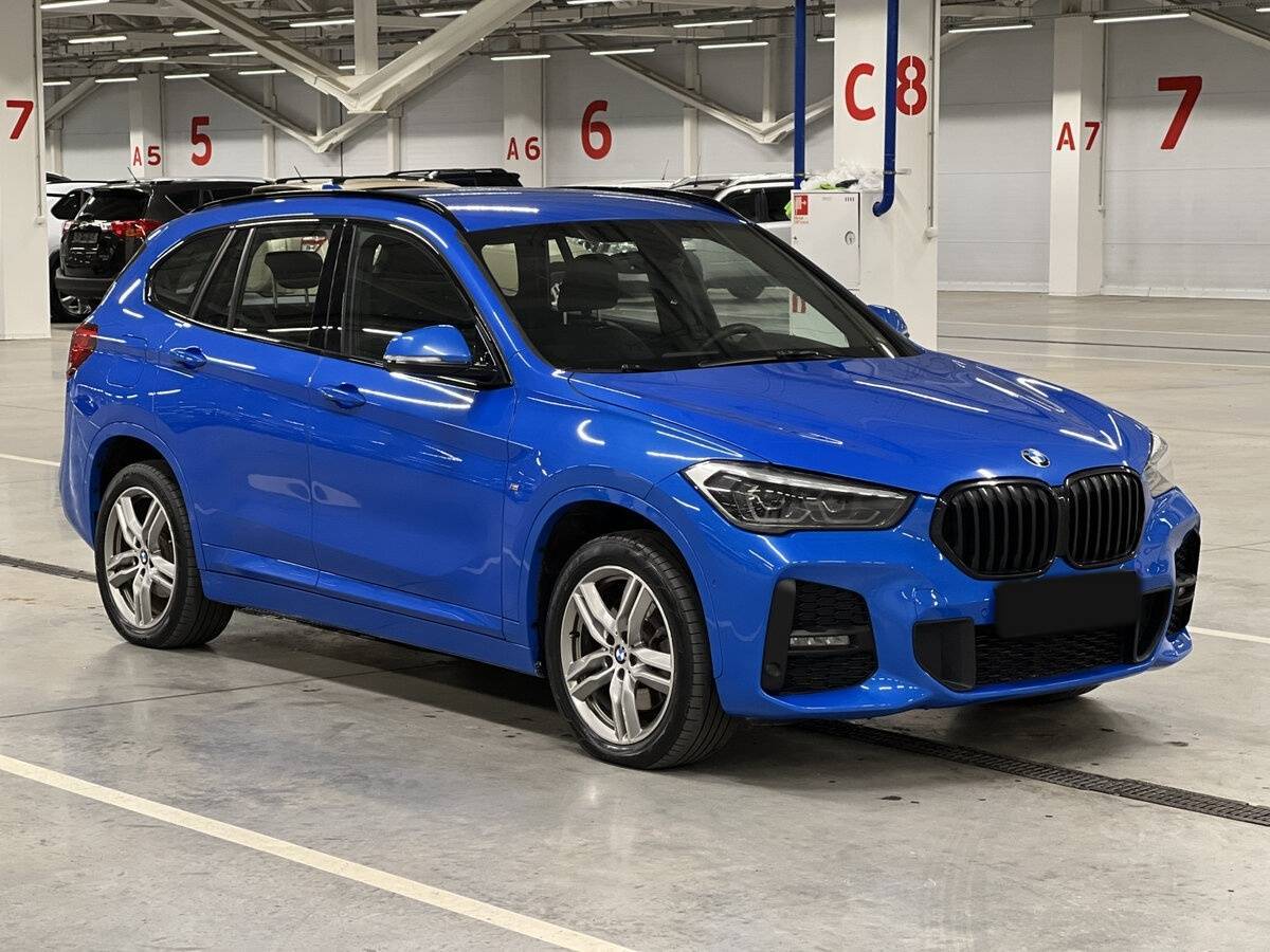 BMW X1 с пробегом — 2019 год. Фото: #2