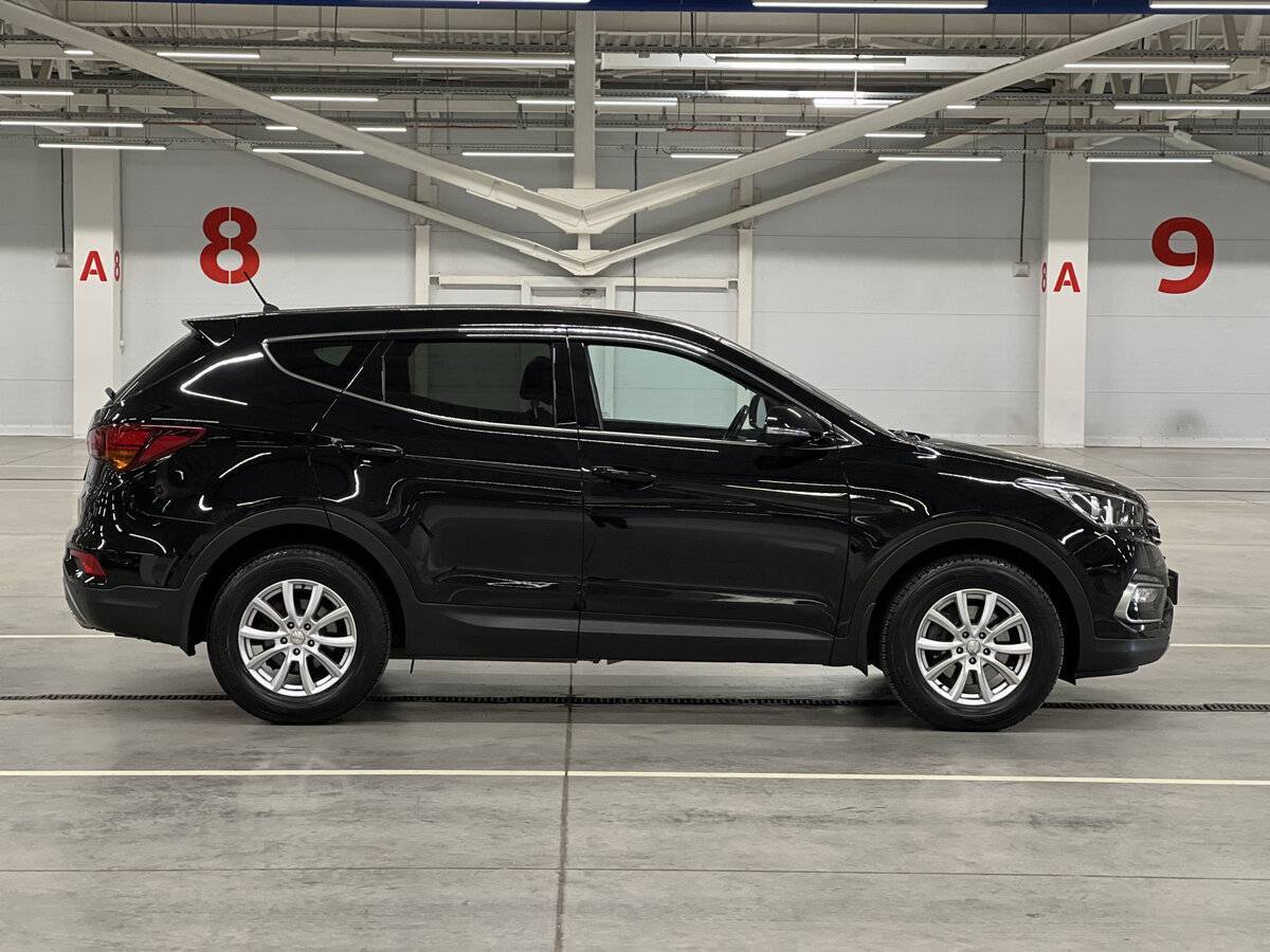 Hyundai Santa Fe с пробегом — 2015 год. Фото: #3