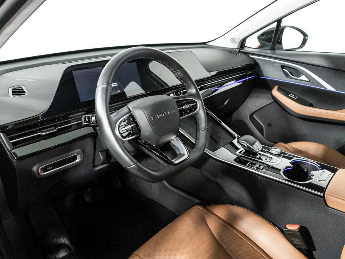 OMODA C5 с пробегом — 2023 год. Фото: #10