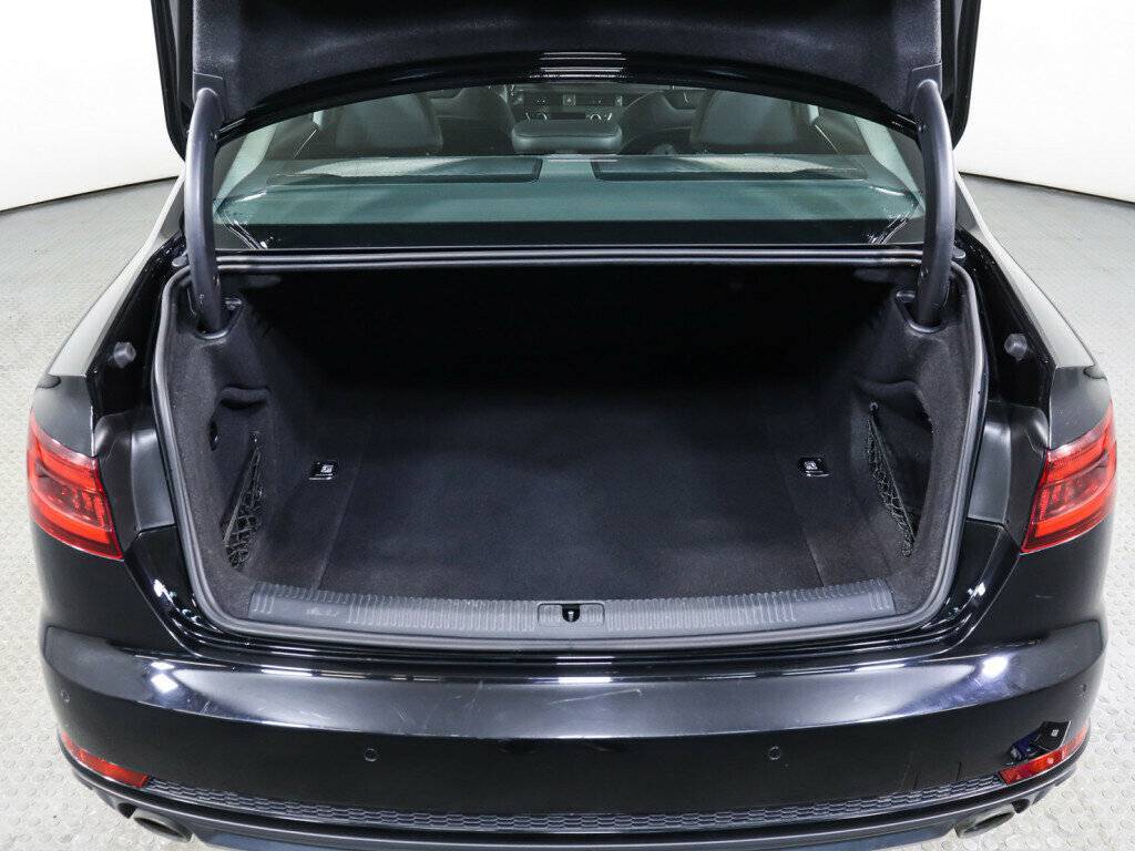 Audi A4 с пробегом — 2017 год. Фото: #8