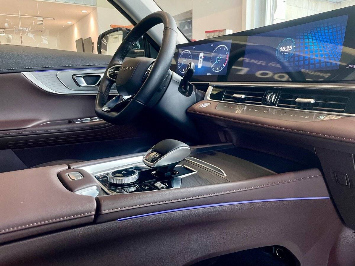 Chery Tiggo 8 Pro Max с пробегом — 2023 год. Фото: #14