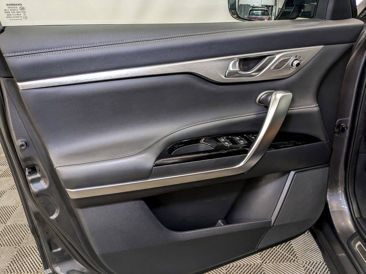 Changan CS95 с пробегом — 2023 год. Фото: #18