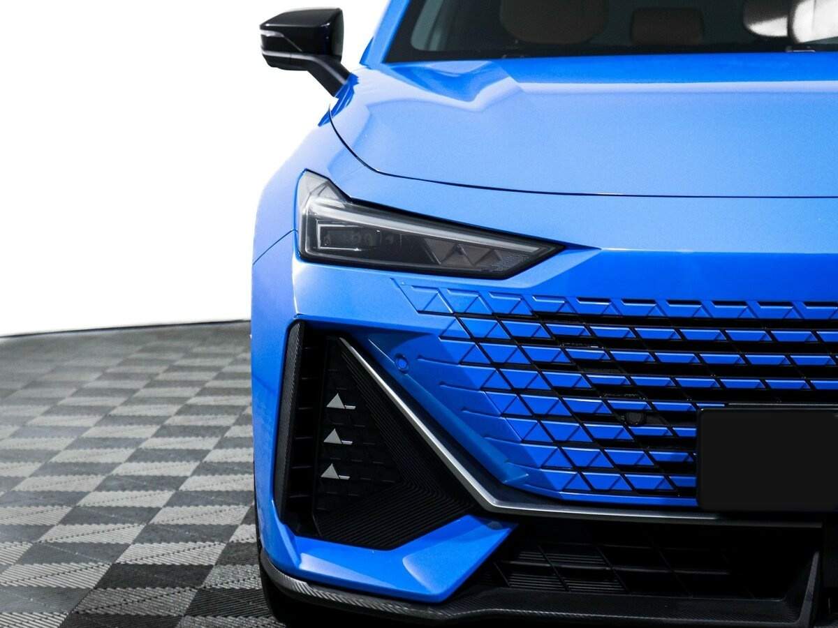 Changan UNI-V с пробегом — 2022 год. Фото: #14