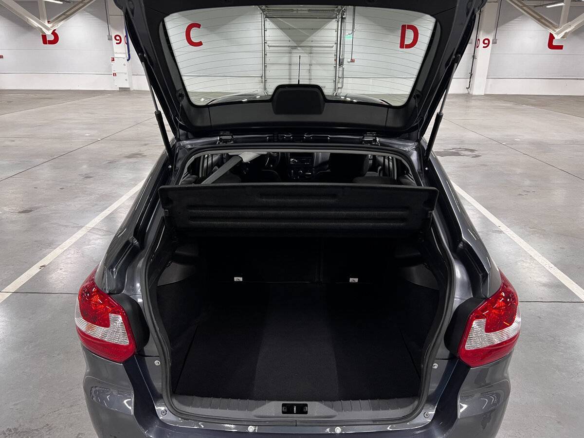 Lada (ВАЗ) Granta с пробегом — 2024 год. Фото: #9