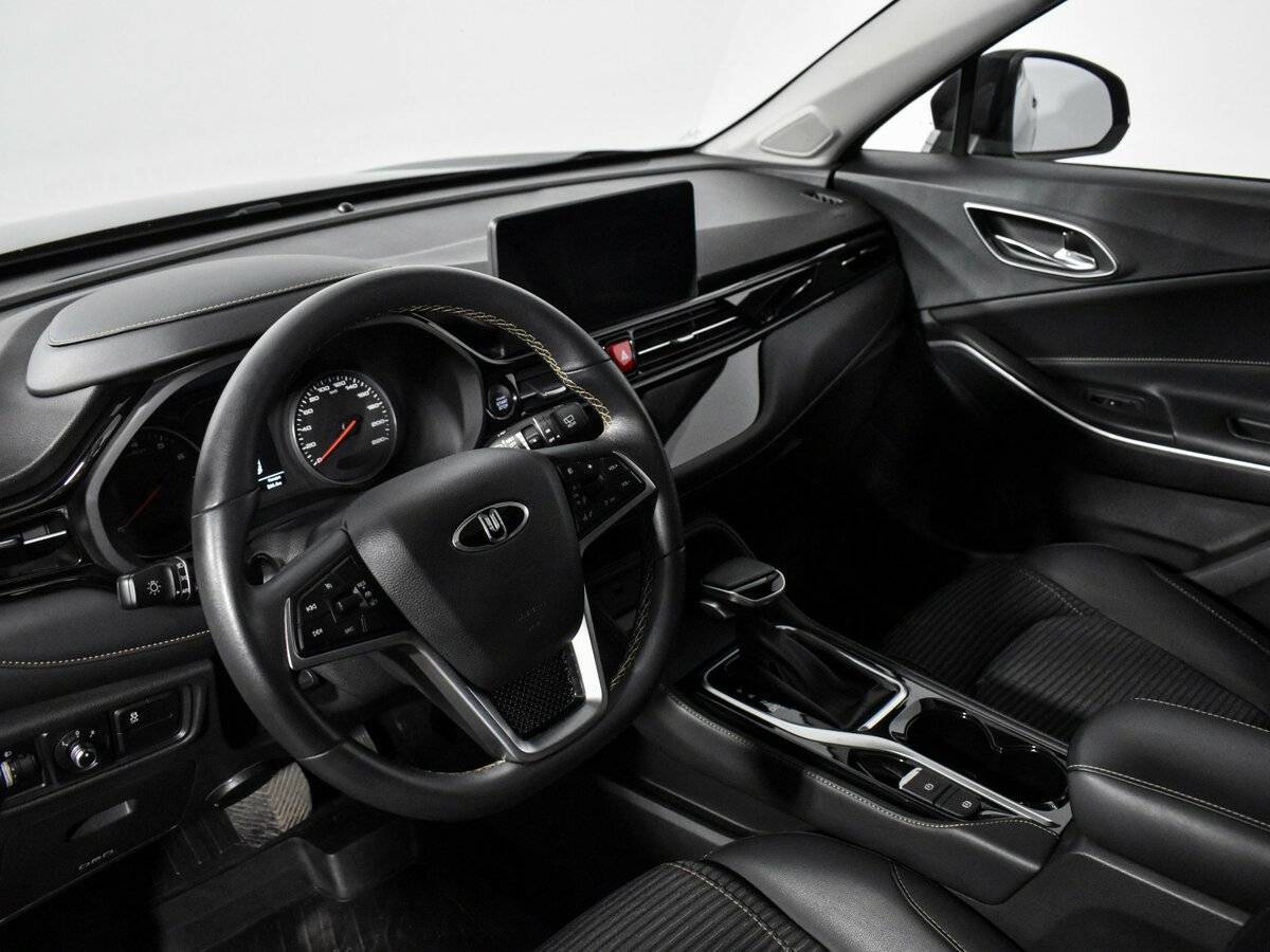 Москвич 3 с пробегом — 2024 год. Фото: #8