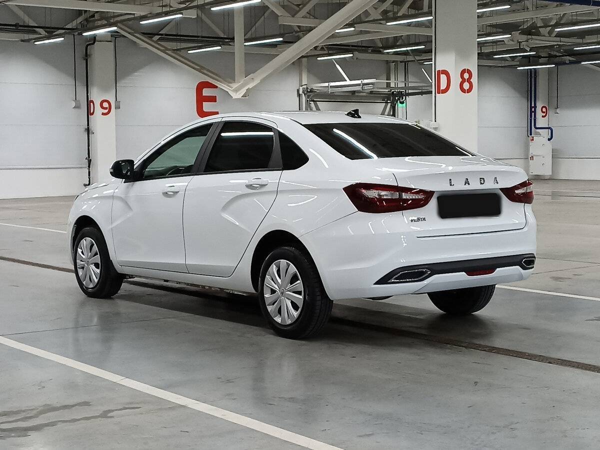 Lada (ВАЗ) Vesta с пробегом — 2023 год. Фото: #6