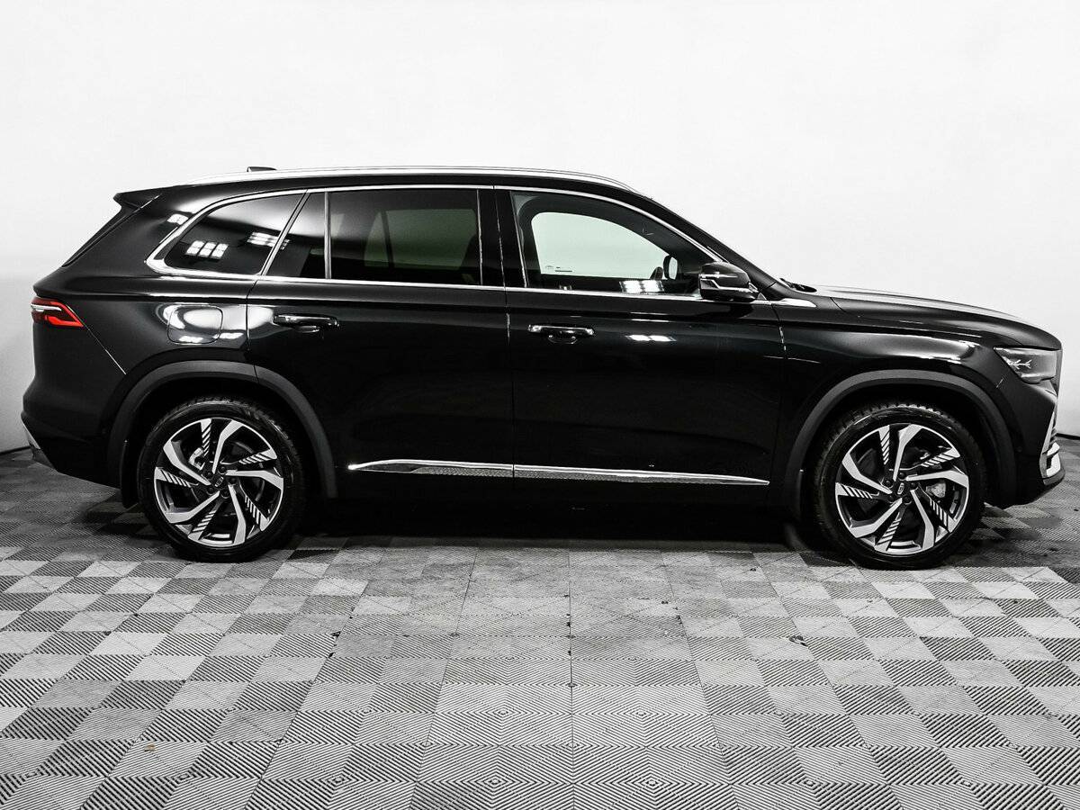 Geely Monjaro с пробегом — 2023 год. Фото: #3