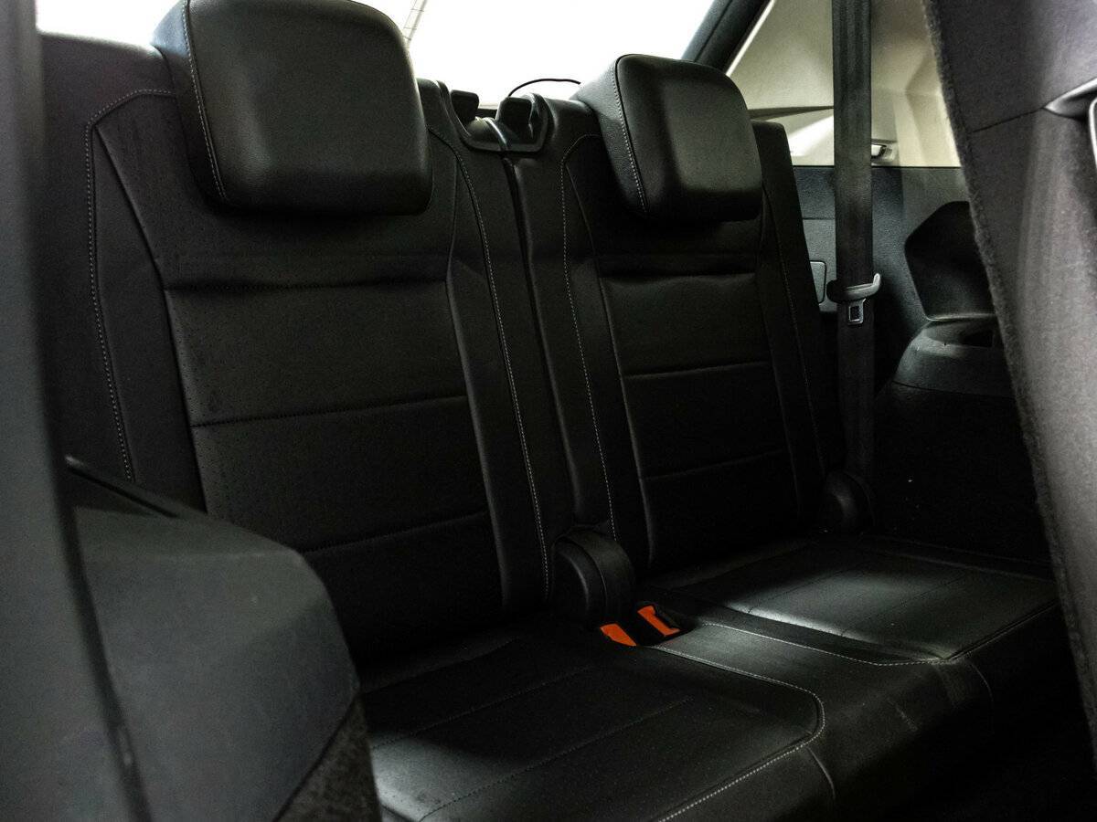 Volkswagen Tiguan с пробегом — 2017 год. Фото: #18