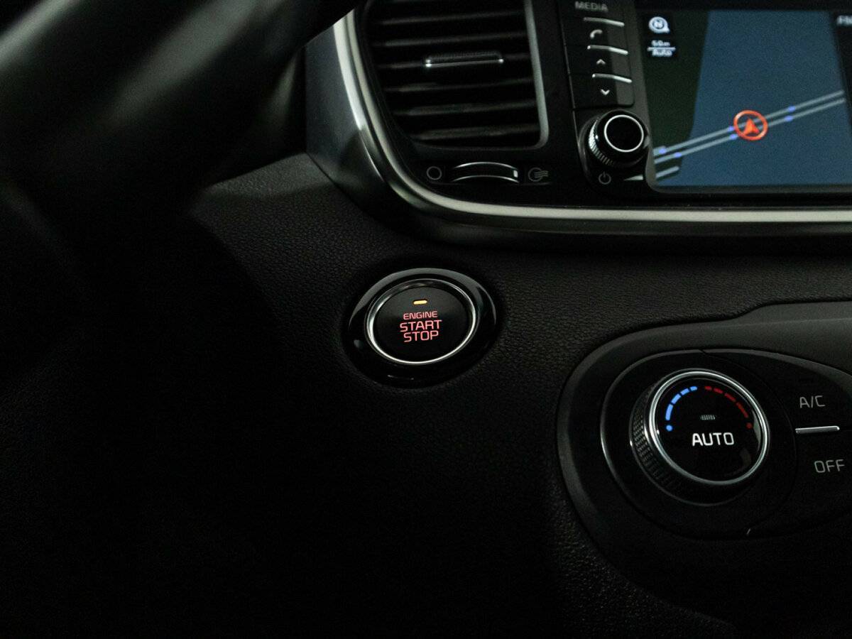 Kia Sorento с пробегом — 2017 год. Фото: #24