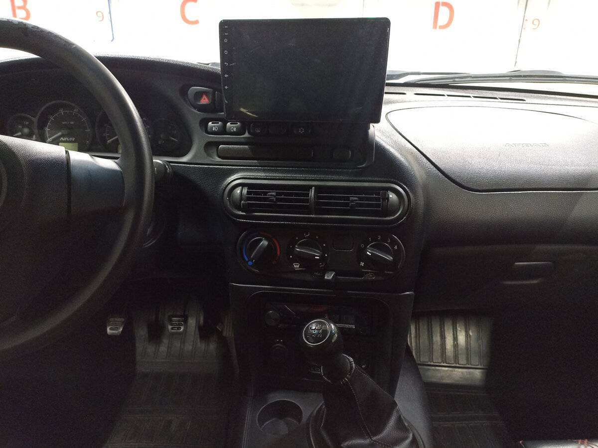 Chevrolet Niva с пробегом — 2018 год. Фото: #14