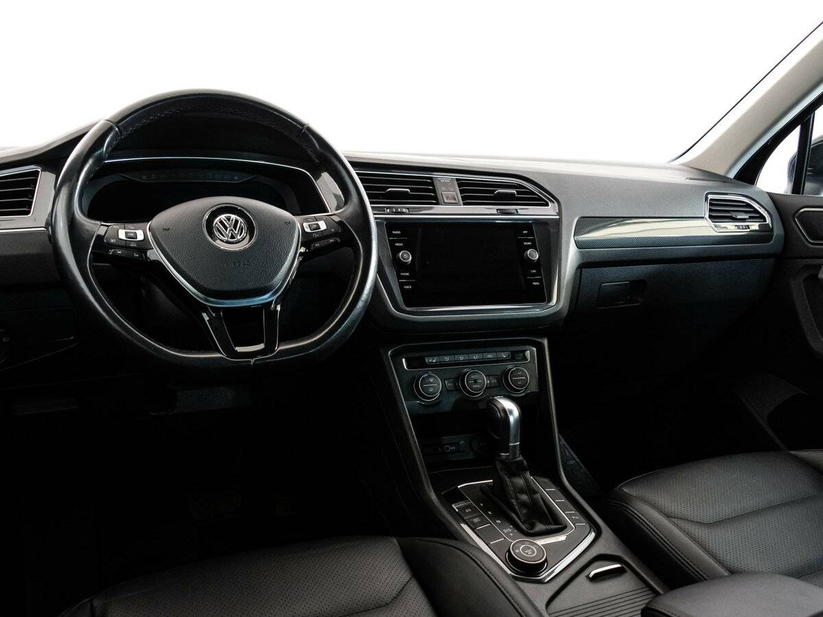 Volkswagen Tiguan с пробегом — 2018 год. Фото: #10