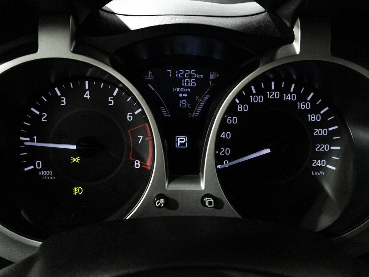 Nissan Juke с пробегом — 2018 год. Фото: #11